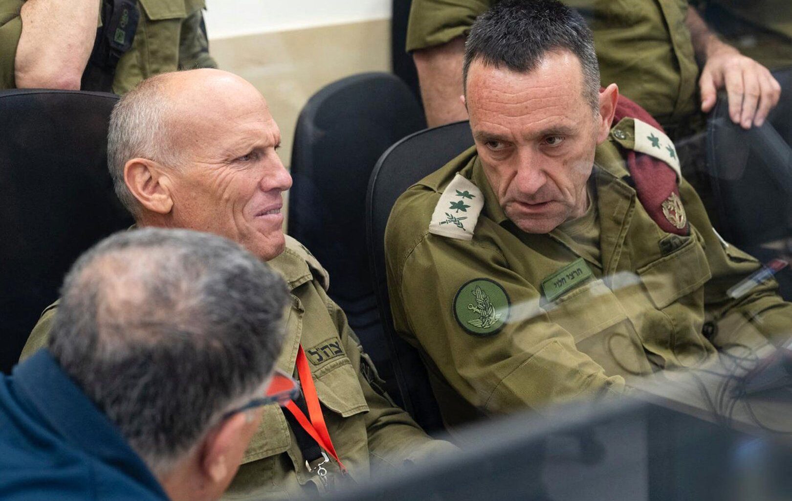 Israeli general: Gaza captives could have been freed a year earlier | Military