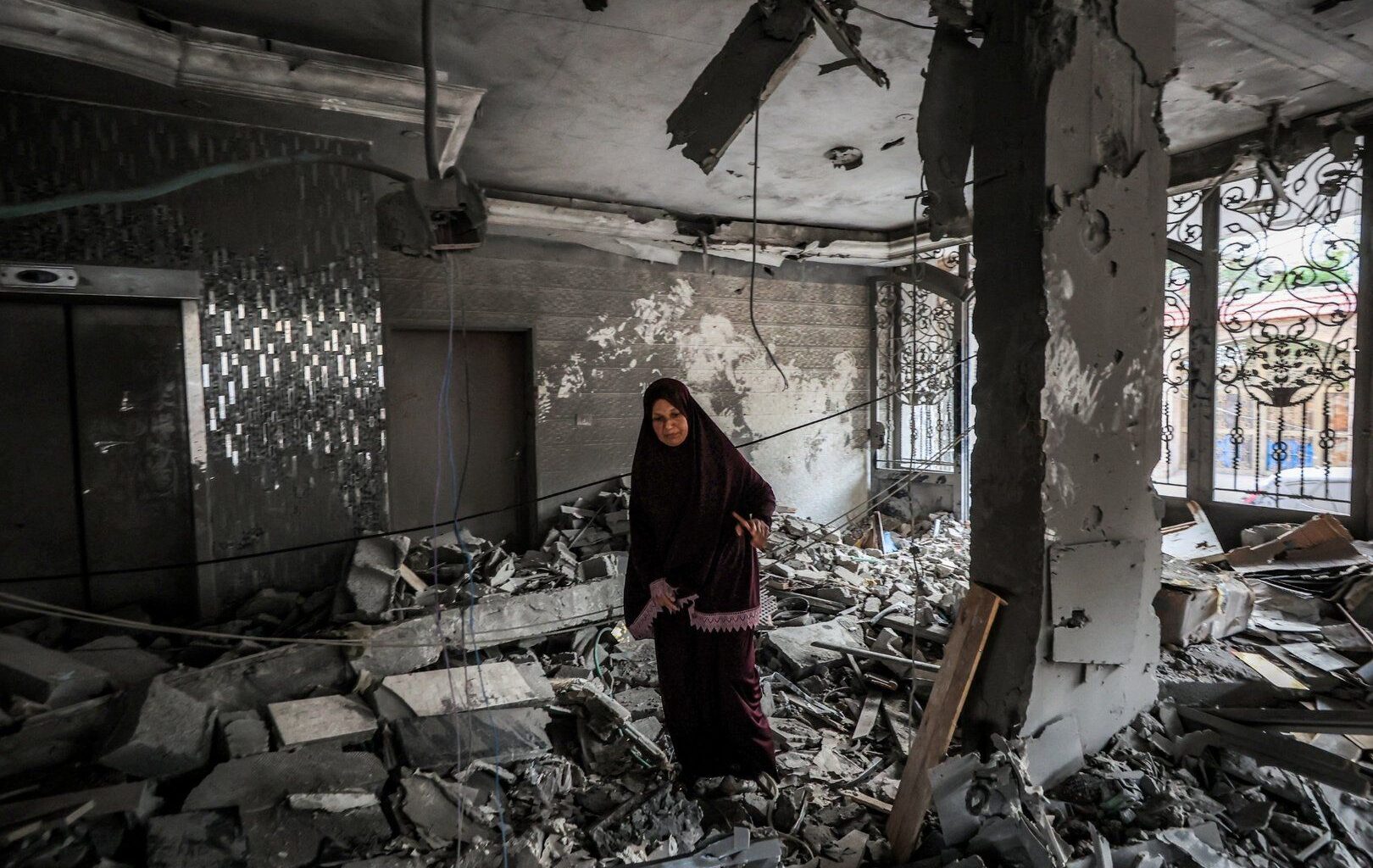 Israeli air attack on residential apartment in Gaza kills 5 Palestinians | Israel-Palestine conflict