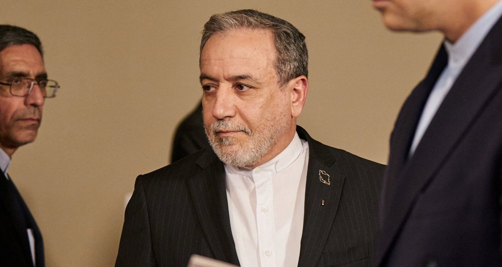 Iran tells US: there is ‘no military solution’ to end the war | US-Israel war on Iran