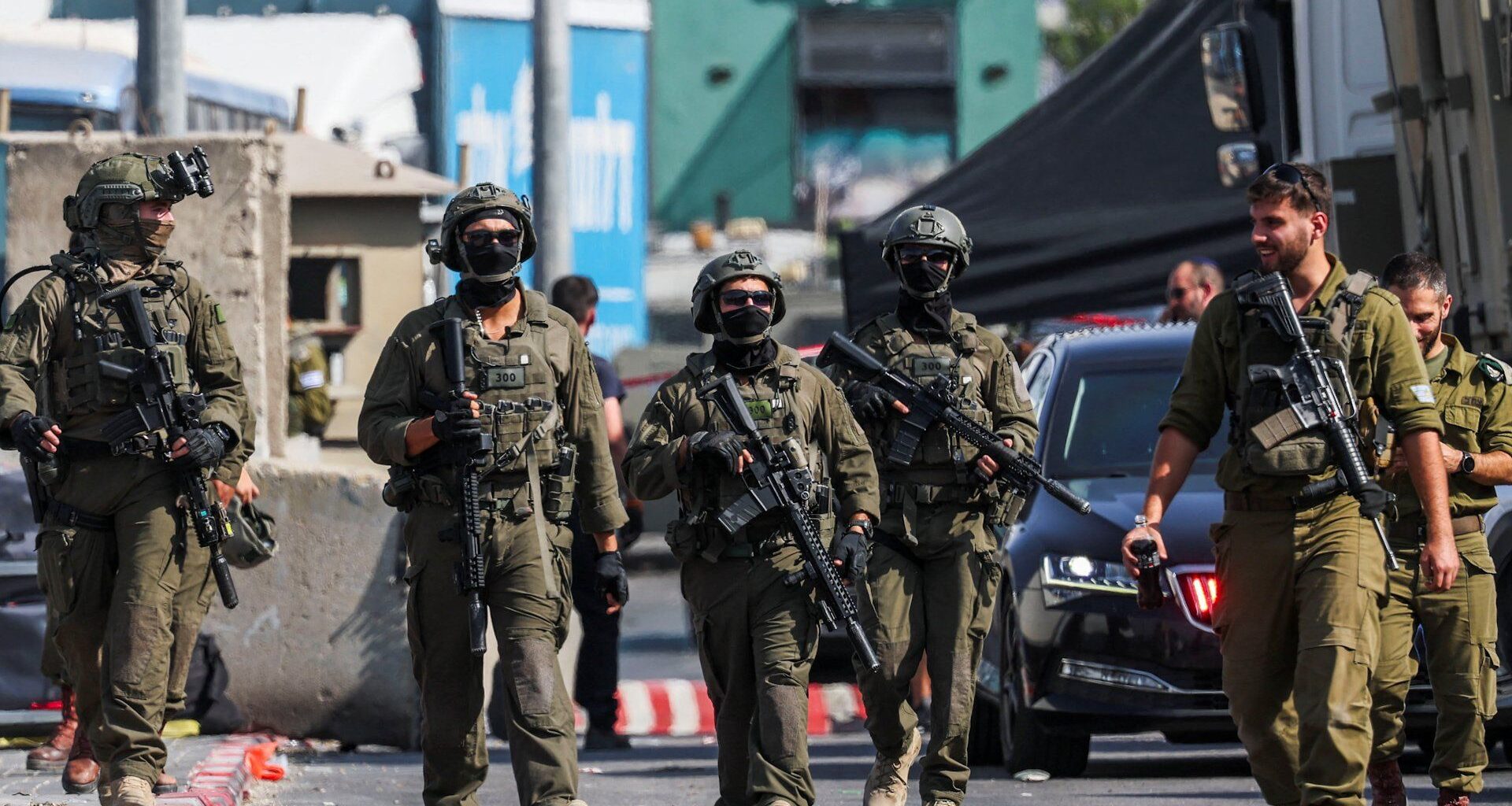 Israel locks down occupied West Bank after Hebron shooting | Israel-Palestine conflict News