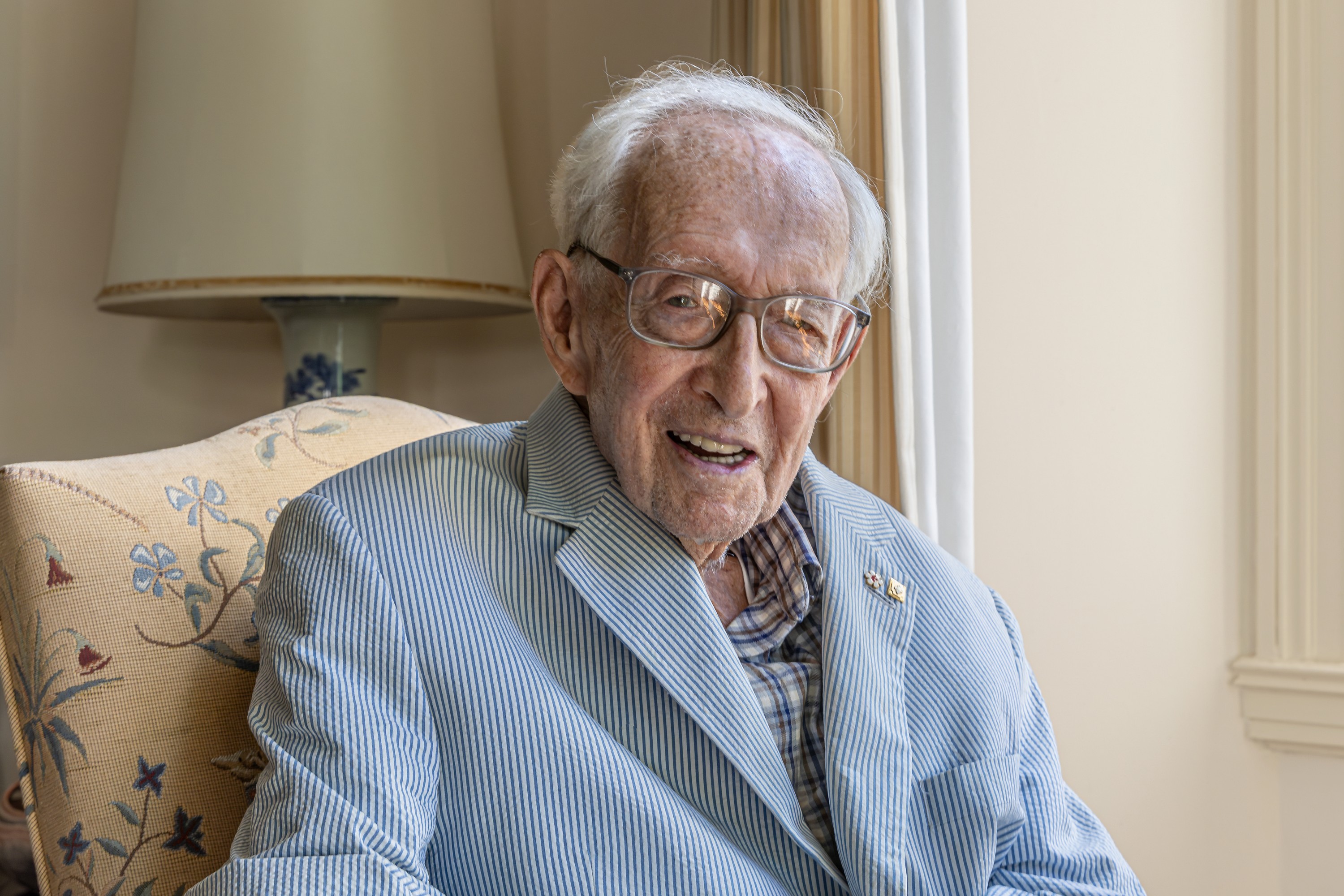 Stephen A. Jarislowsky at his home in Westmount on Sept. 16, 2025.