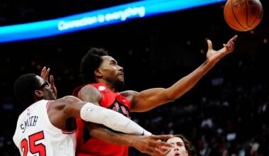 'You can't rush greatness': Leonard deliberate in Raptors' dominant opening win
