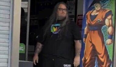 French Game Store Employee Defends Door During Riots
