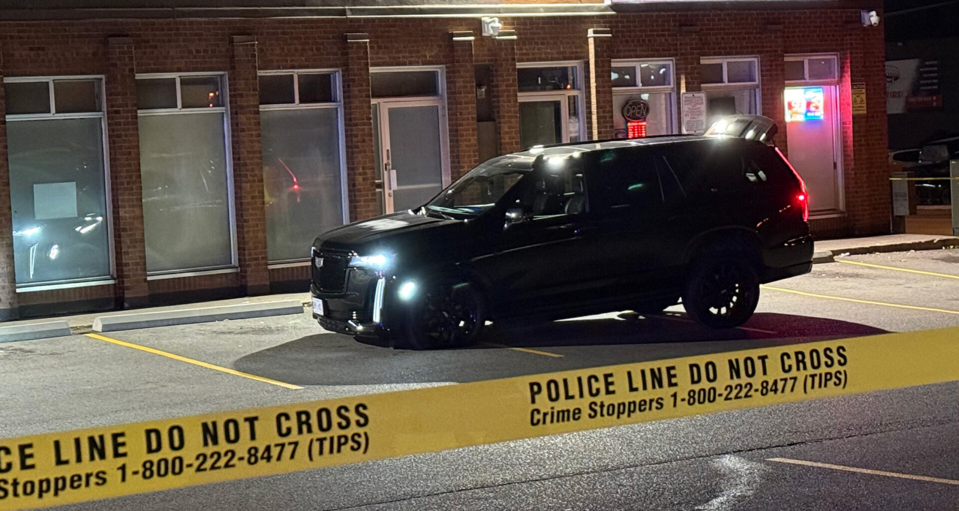 Police investigate early morning shooting in North York