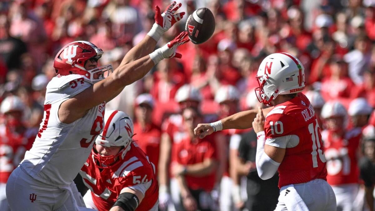 Nebraska blows fourth-quarter lead against No. 7 Indiana, extends top-25 losing streak to 31 games
