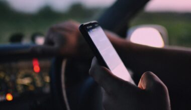 Nanaimo-Ladysmith teacher suspended after messaging, planning to meet ‘youth’ on Grindr