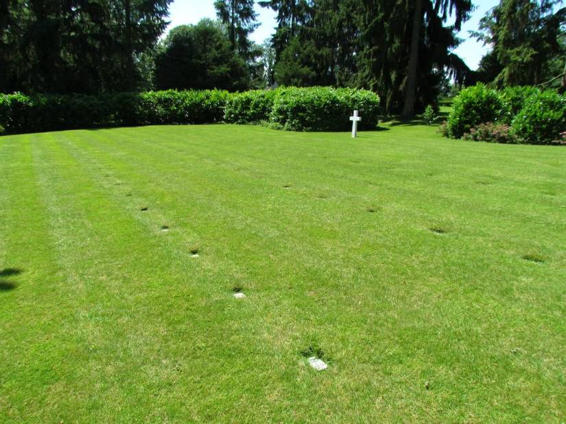 Plot__E_,_Oise-Aisne_American_Cemetery