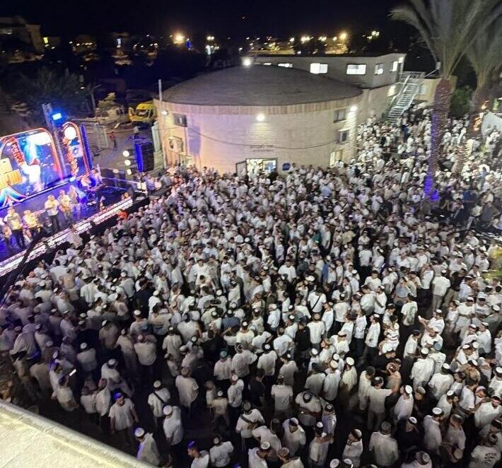 Second Hakafot in Sderot ההקפות השניות בשדרות