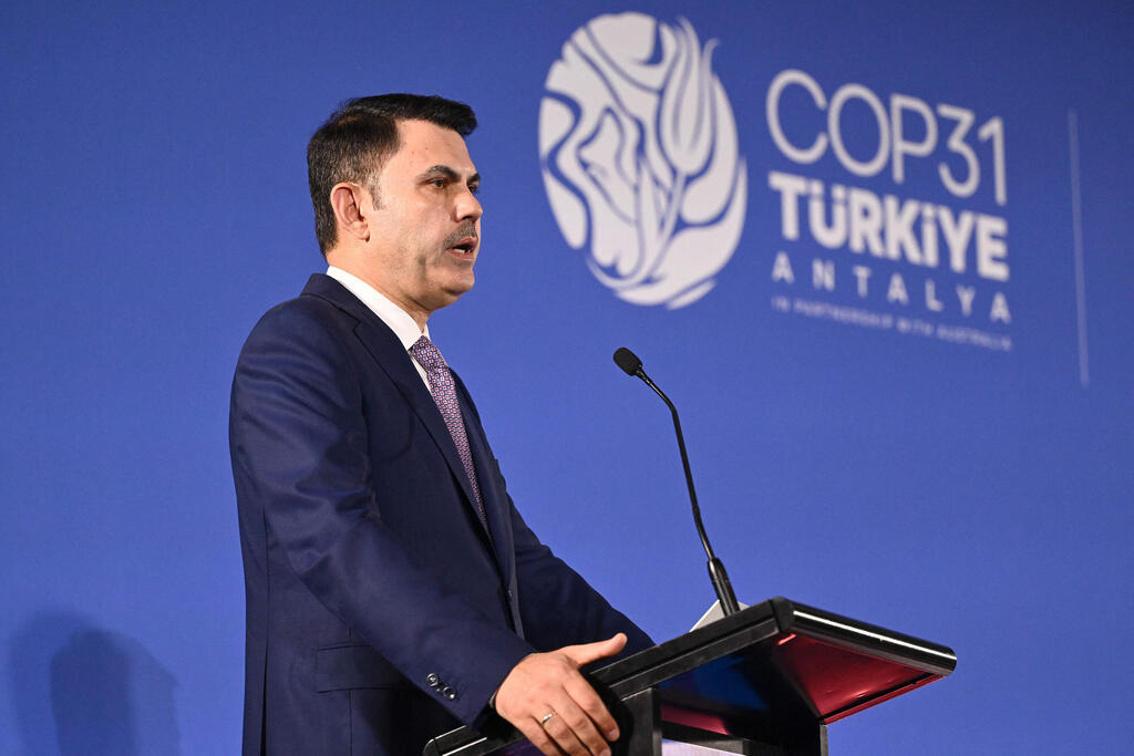 Turkey's Minister of Environment, Urbanization and Climate Change Murat Kurum (Photo: Saeed Khan/AFP) מוראט קורום, שר הסביבה, העיור ושינויי האקלים של טורקיה
