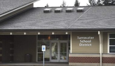 Tumwater Pioneer Bowl canceled after online threat