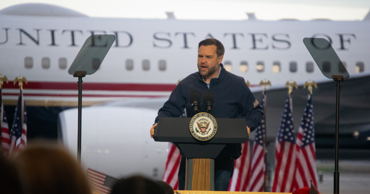Vance targets Peltola, touts energy development at Alaska rally