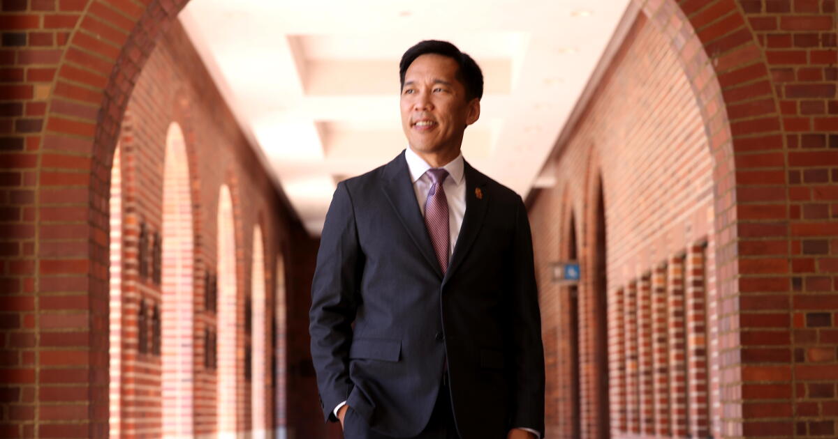 USC's new President Beong-Soo Kim faces high stakes on Trump, trust and Trojan football