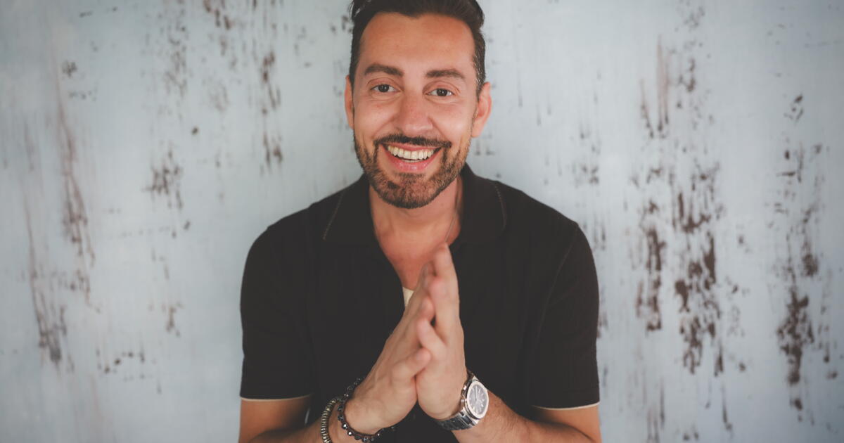 Max Amini says comedy can bridge divide between Iran and America
