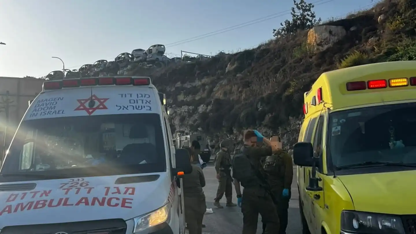 Five wounded in shooting near Hebron, two terrorists killed - Israel & Jewish News