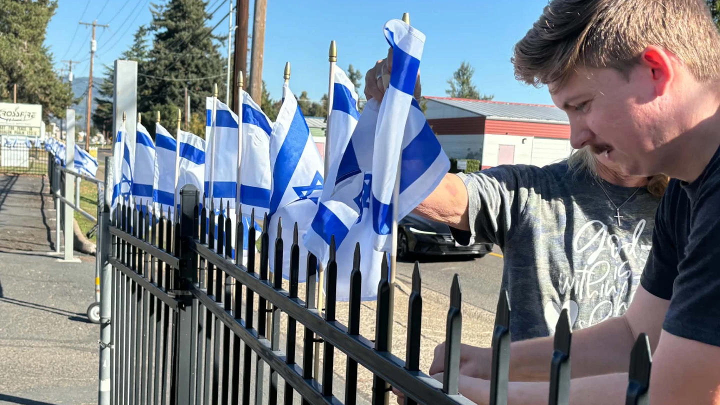 ‘I’ve got more flags. Put them back up,’ says Oregon pastor after vandals destroy church’s Oct. 7 memorial with Israeli flags - Israel & Jewish News