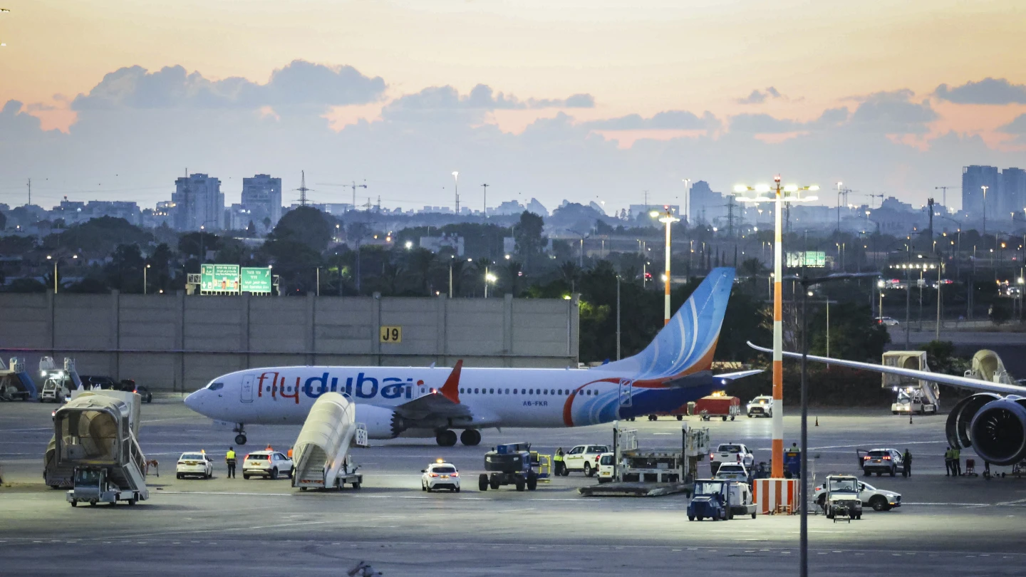 14,000 feet in 29 seconds: As plane plummeted, four heroes rose - Israel & Jewish News