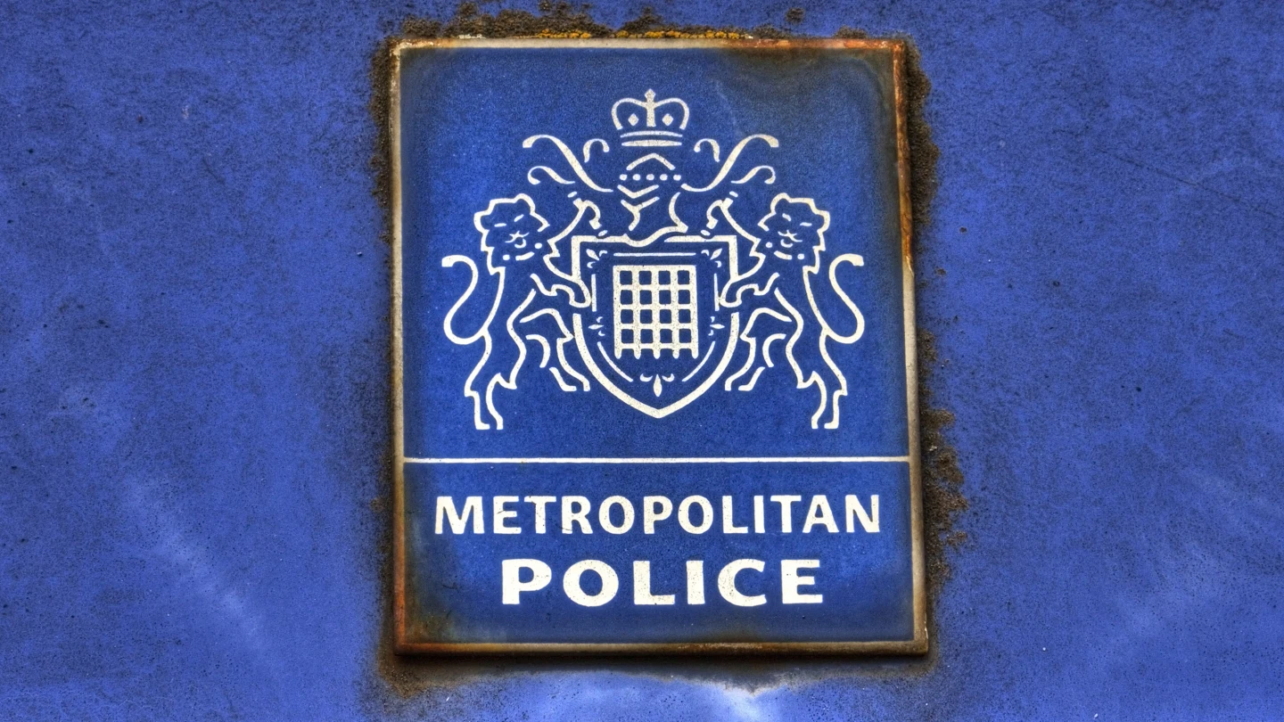 London police defends mask policy ahead of anti-Israel march, rejects claims of 'two-tier policing' - Israel & Jewish News