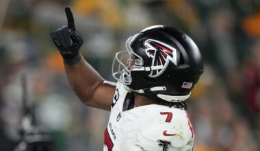 Bijan Robinson puts a damper on Saints' celebration with 59-yard TD run