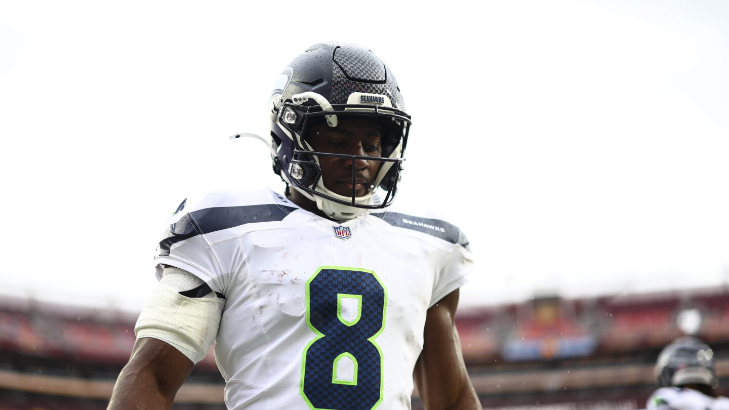 Seahawks place RB Jadarian Price on IR