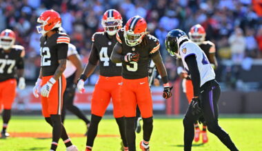 Browns move into first place with 13-10 victory over Ravens