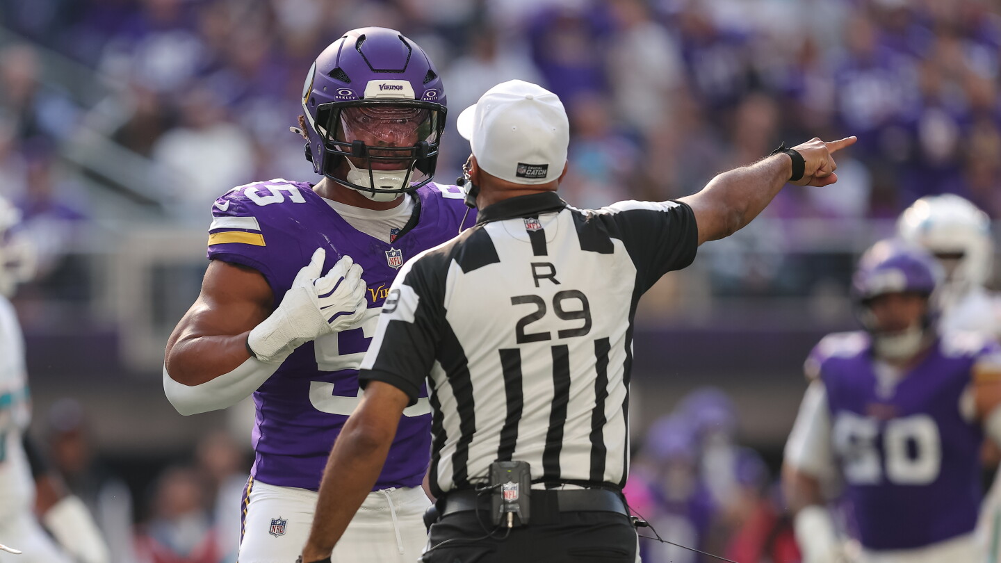 NFL Referees Association objects to "severity" of suspensions of Adrian Hill, Jeff Seeman