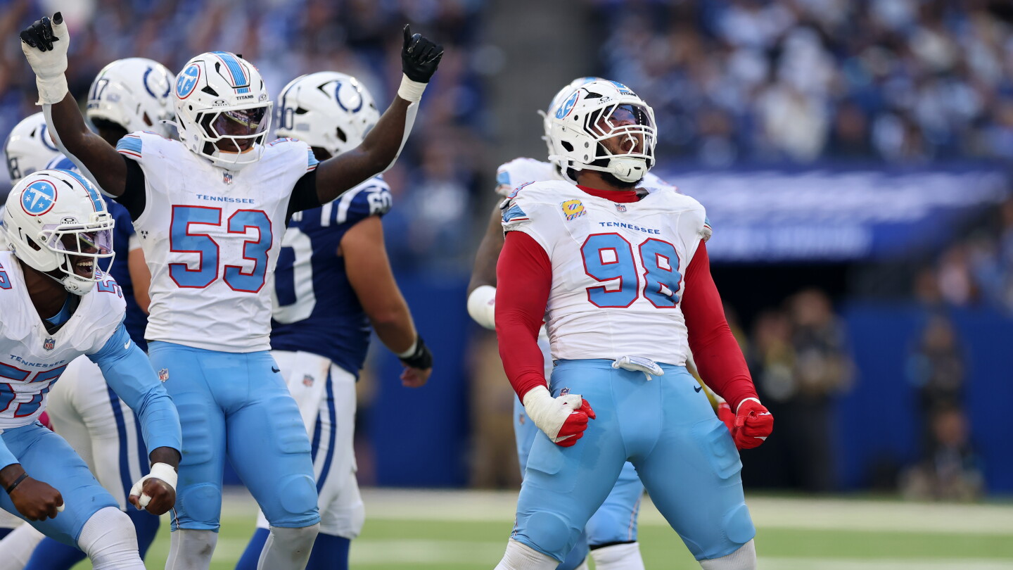 Titans get first win of 2026, beat Colts 26-20