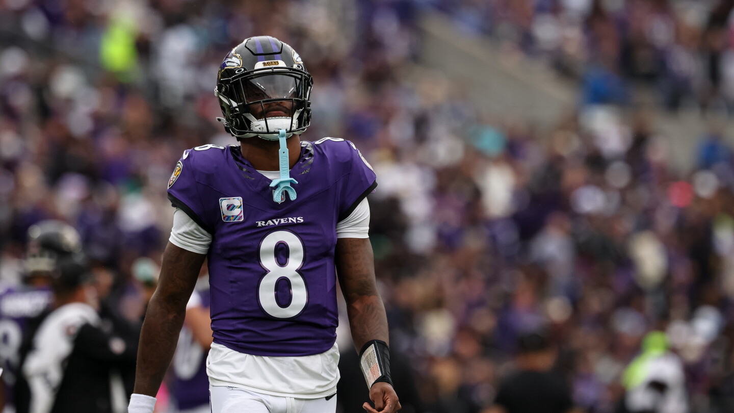 Report: "Outside chance" Lamar Jackson plays in Week 5