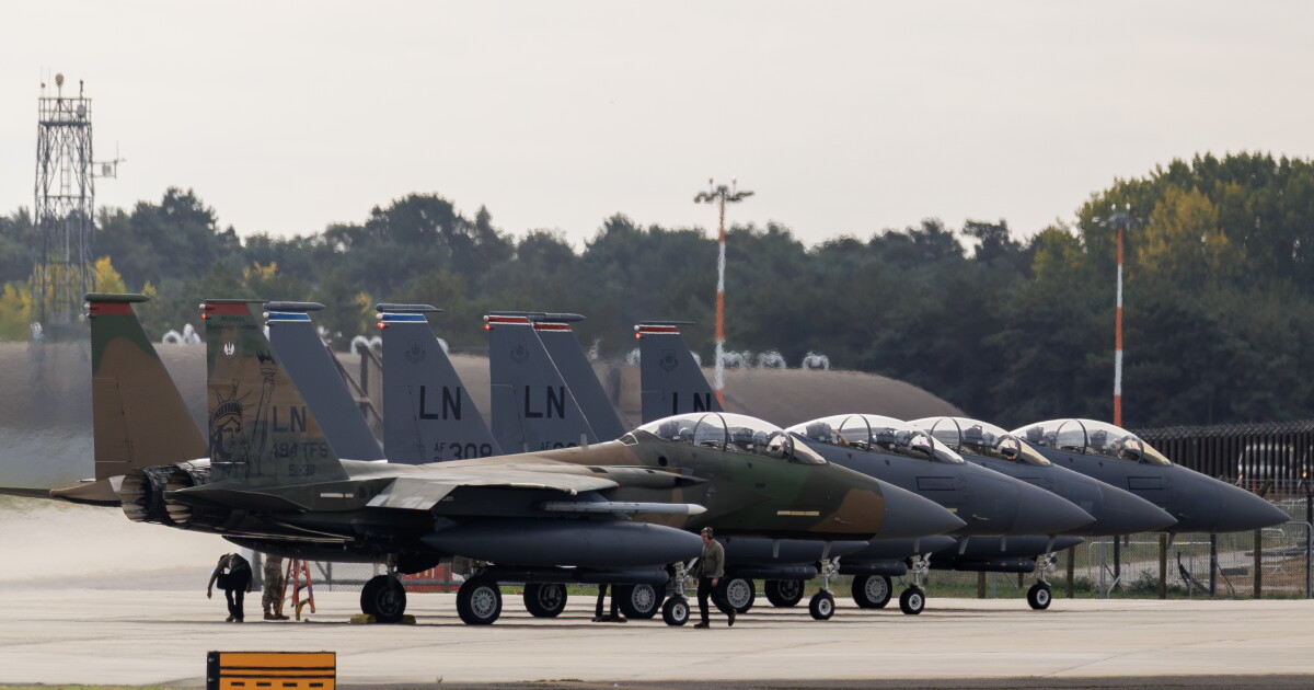 U.S. moves long-range bombers from U.K. And, Israel allegedly warned before Oct. 7