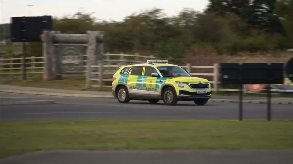 yorkshire ambulance.png